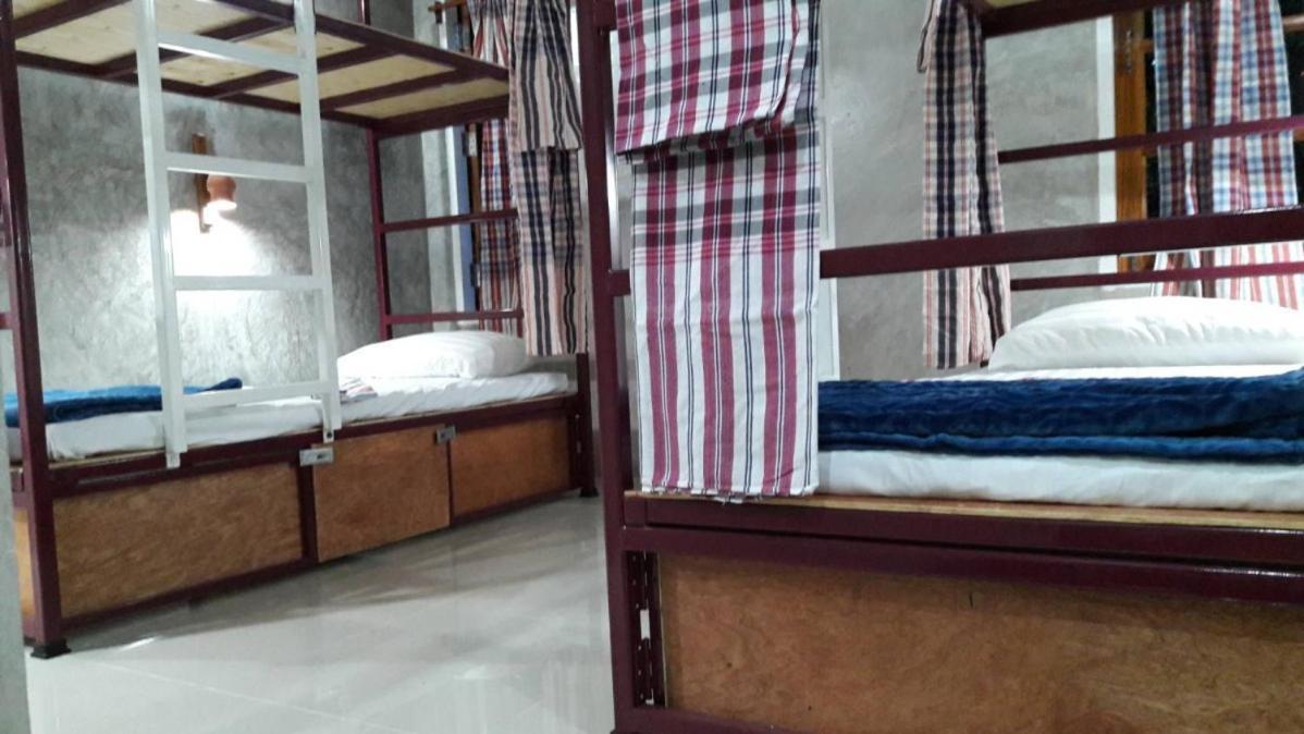 Hostel Sun Smile Ubon Ratchathani Exterior foto