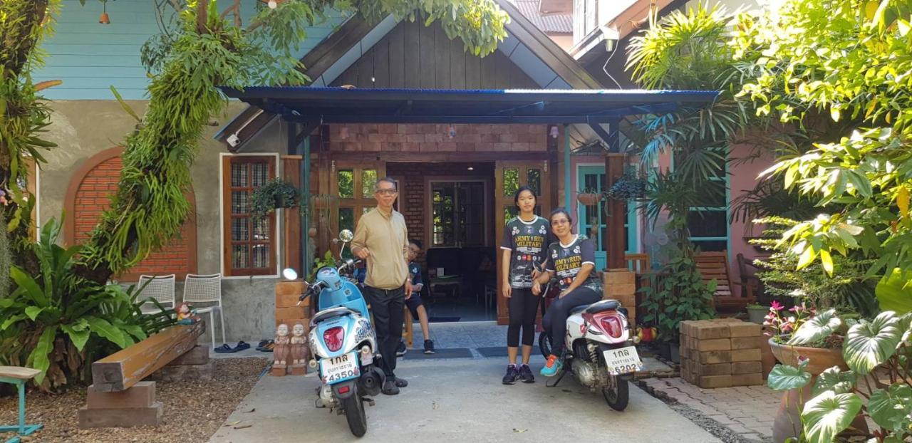 Hostel Sun Smile Ubon Ratchathani Exterior foto