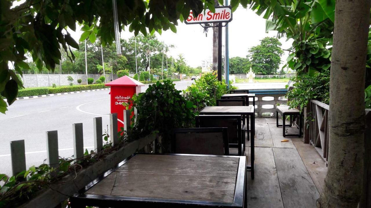 Hostel Sun Smile Ubon Ratchathani Exterior foto